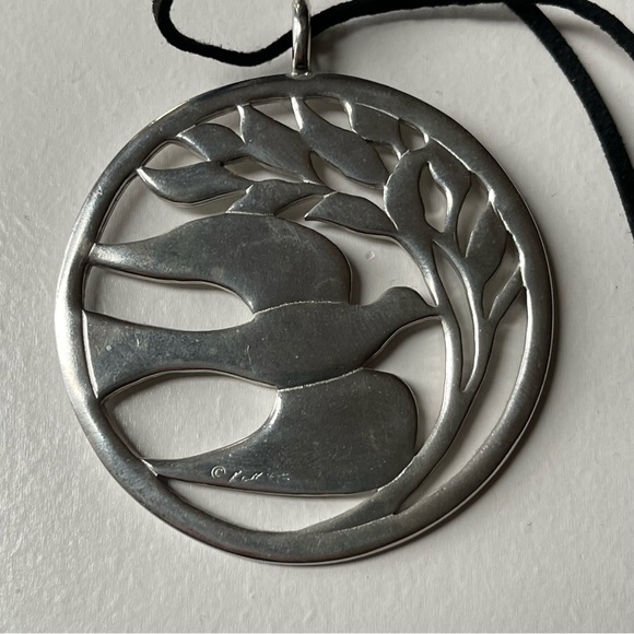 Large Pewter Dove ornament - Picture 3 of 6